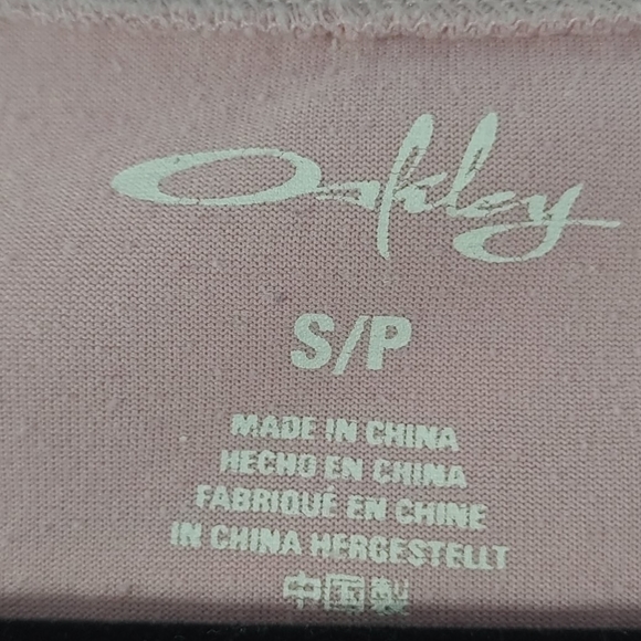 WOMEN'S Small Oakley Short Sleeve Tee - Picture 5 of 6